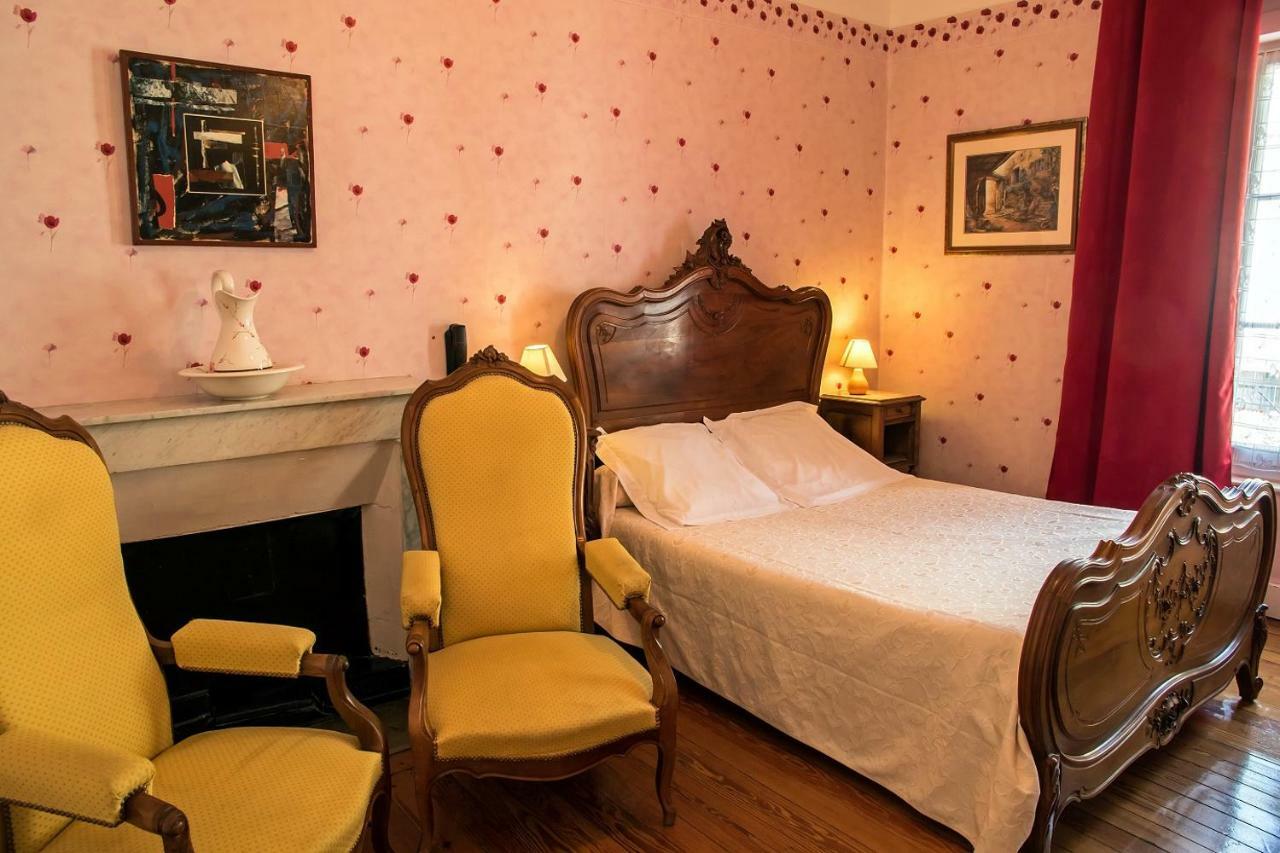 Hotel Restaurant Les Touristes Vals-les-Bains Luaran gambar